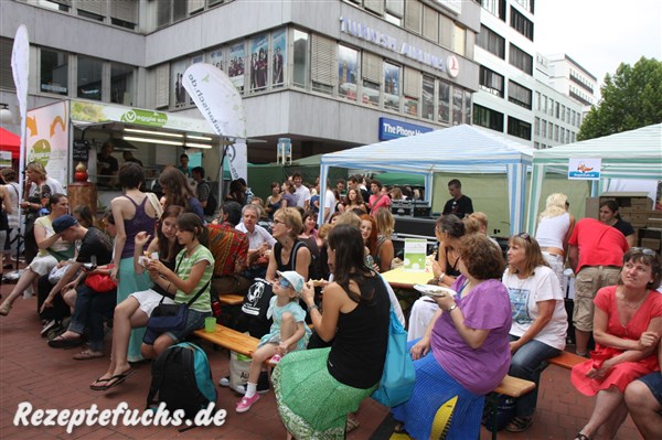 Biertische zum Ausruhen und Essen