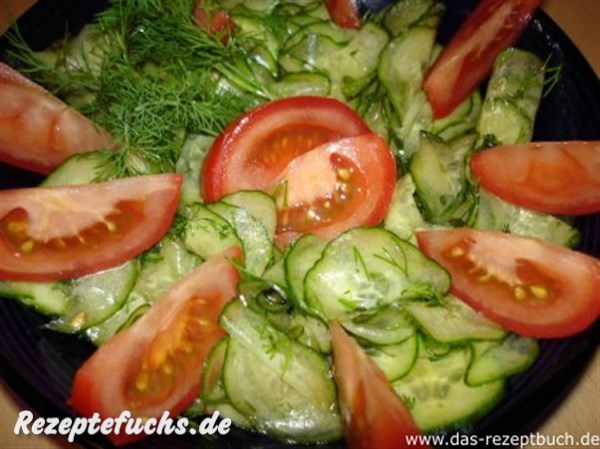 Gurkensalat mit Tomaten und Dill 2