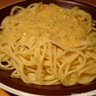 Spaghetti mit Tomaten-Käse-Soße