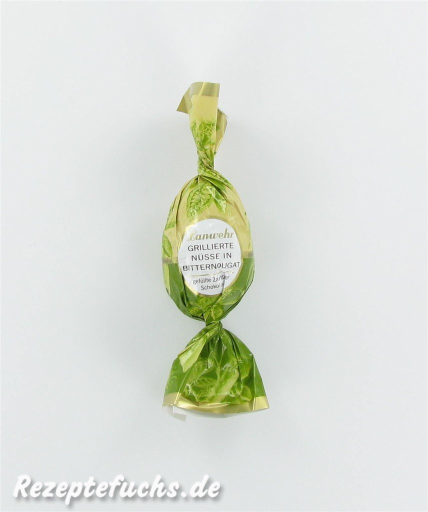 Lanwehr Grillierte Nüsse in Bitternougat