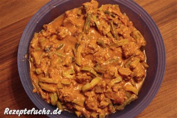 Afrikanischer Erdnusstopf