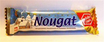 Dr. Balke classic Nougat mit gerösteten Haselnüssen in Zartbitter-Schokolade