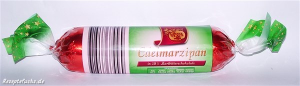 Santa Claus in Town Edelmarzipan in 18% Zartbitterschokolade