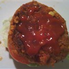 ... und mit ein bisschen Ketchup ist der Burger bereit zum Zuklappen!