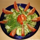 Gurkensalat mit Tomaten und Dill 1