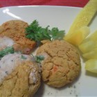 Zitronengras, Chili, Zwiebeln und Knoblauch werden mit etwas Kurkuma angebraten