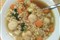 Suppe mit Griesklößchen und Gemüse