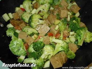 Broccoli-Tofu-Wok
