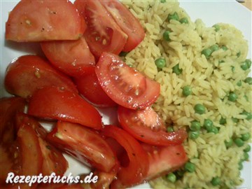 Curryreis mit Tomatensalat