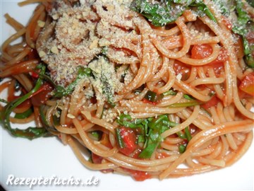 Spaghetti mit Chili-Tomatensoße